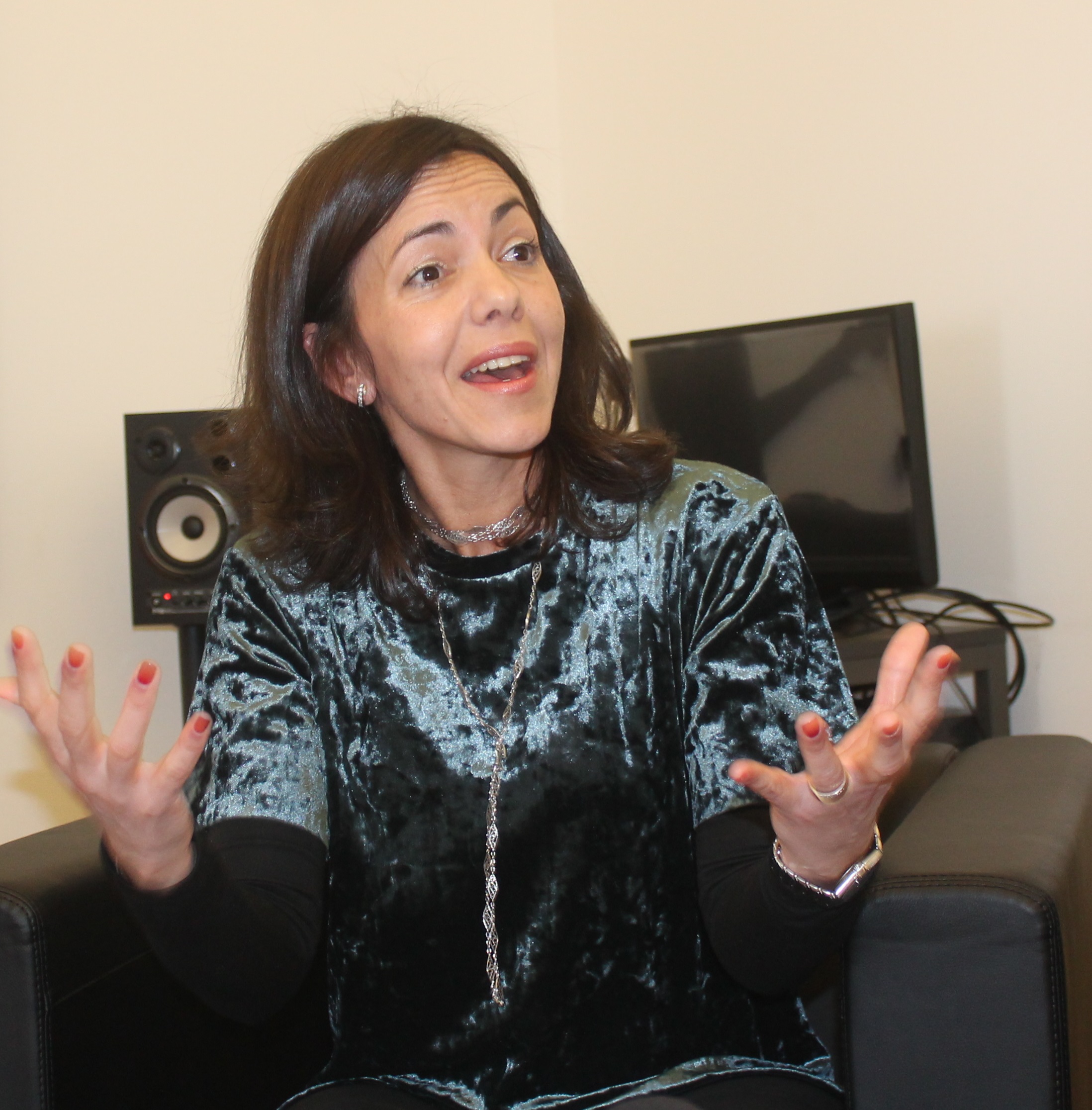 CLARA ALMEIDA SANTOS