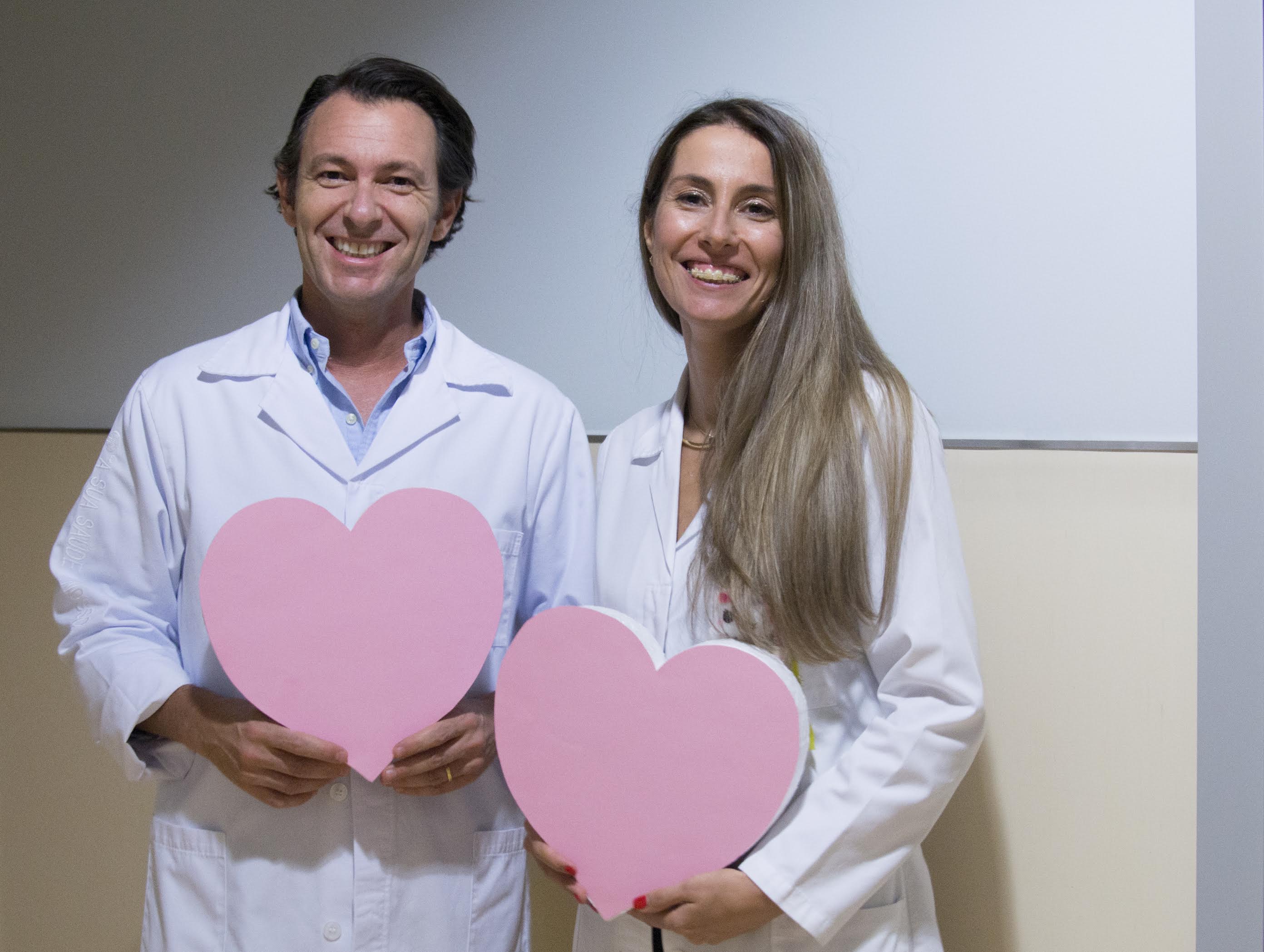 Na foto, Nuno Cruz e Andrea Gomes, médicos dentistas na IDEALMED