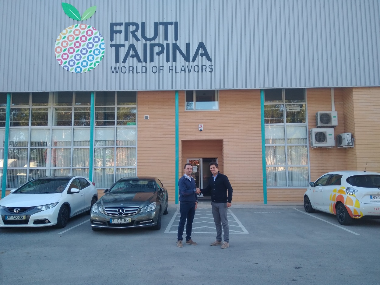 Na fotografia: Luis Filipe Taipina (Fruti-Taipina) e Paulino Oliveira (Sunenergy).