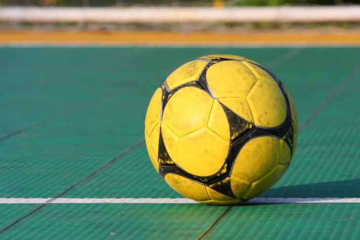 Futsal: Portugal bate França e garante meias-finais do Europeu sub-19