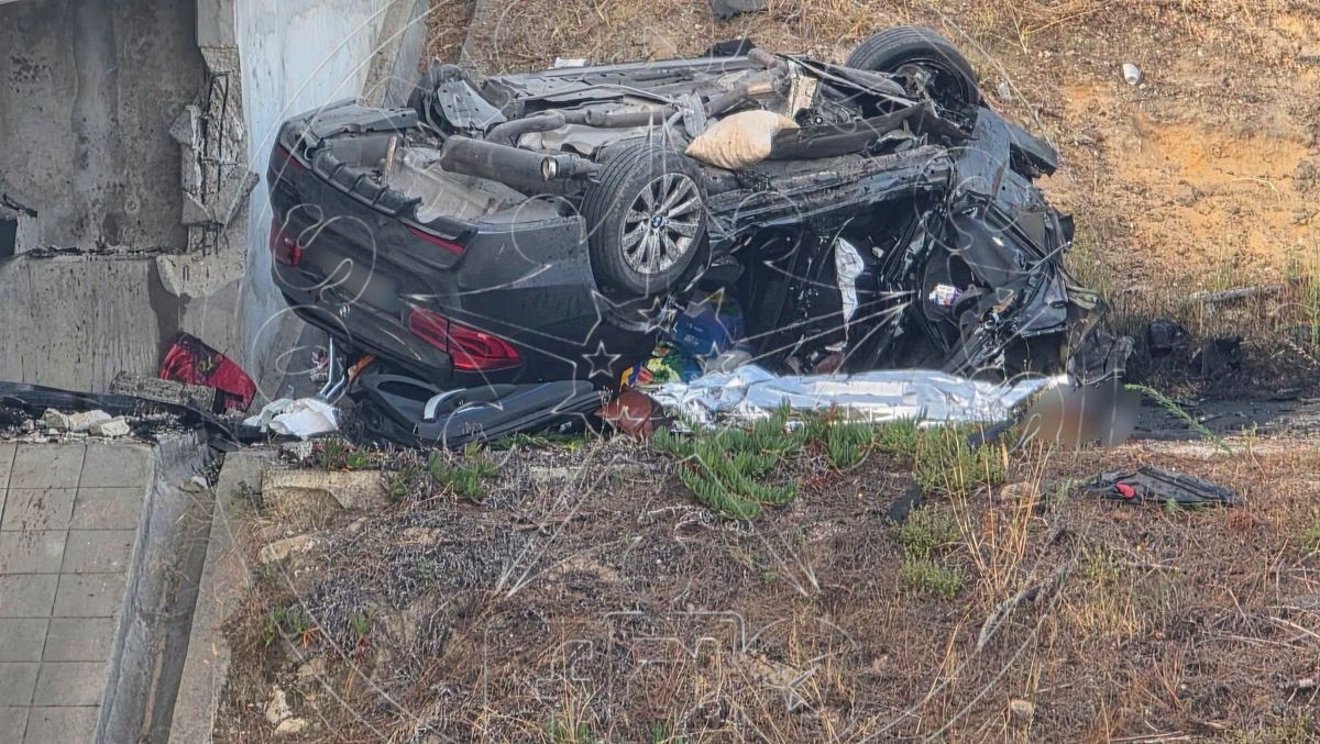 В ДТП с BMW в Португалии найдено оружие, наркотики и баллистический жилет